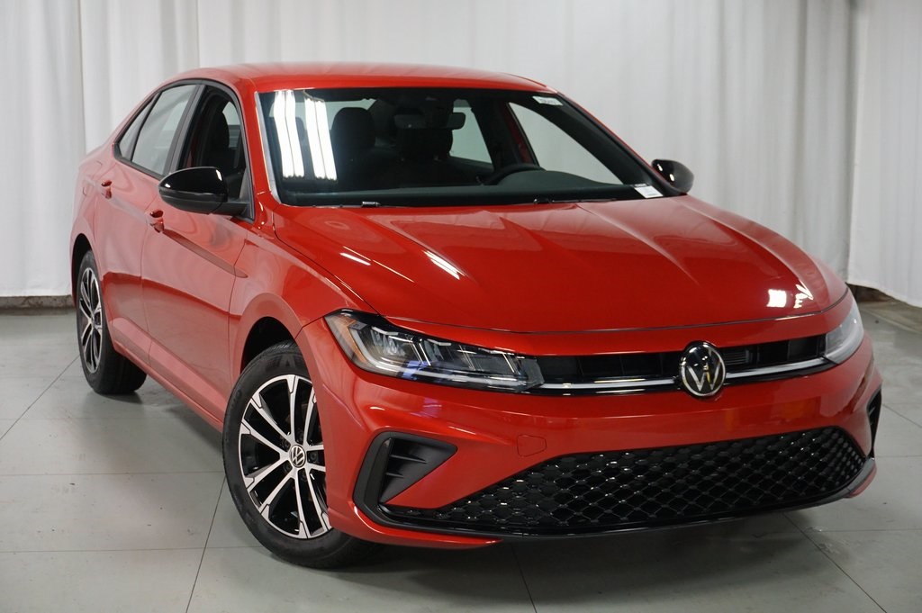 2025 Volkswagen Jetta 1.5T Sport photo 4