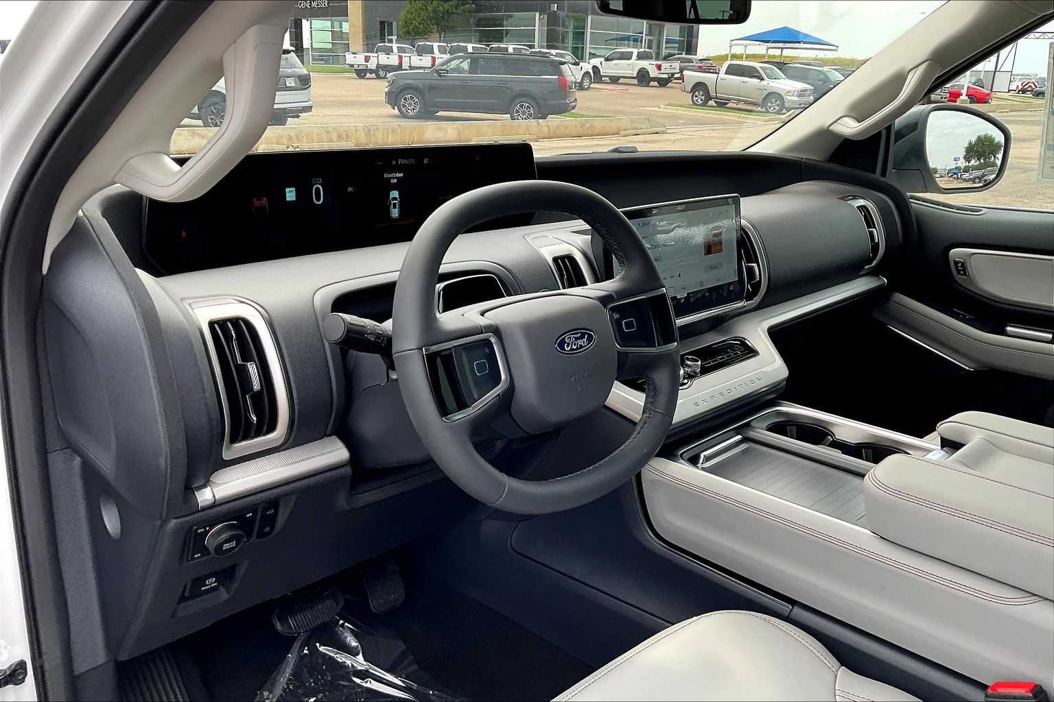2025 Ford Expedition MAX EL photo 7