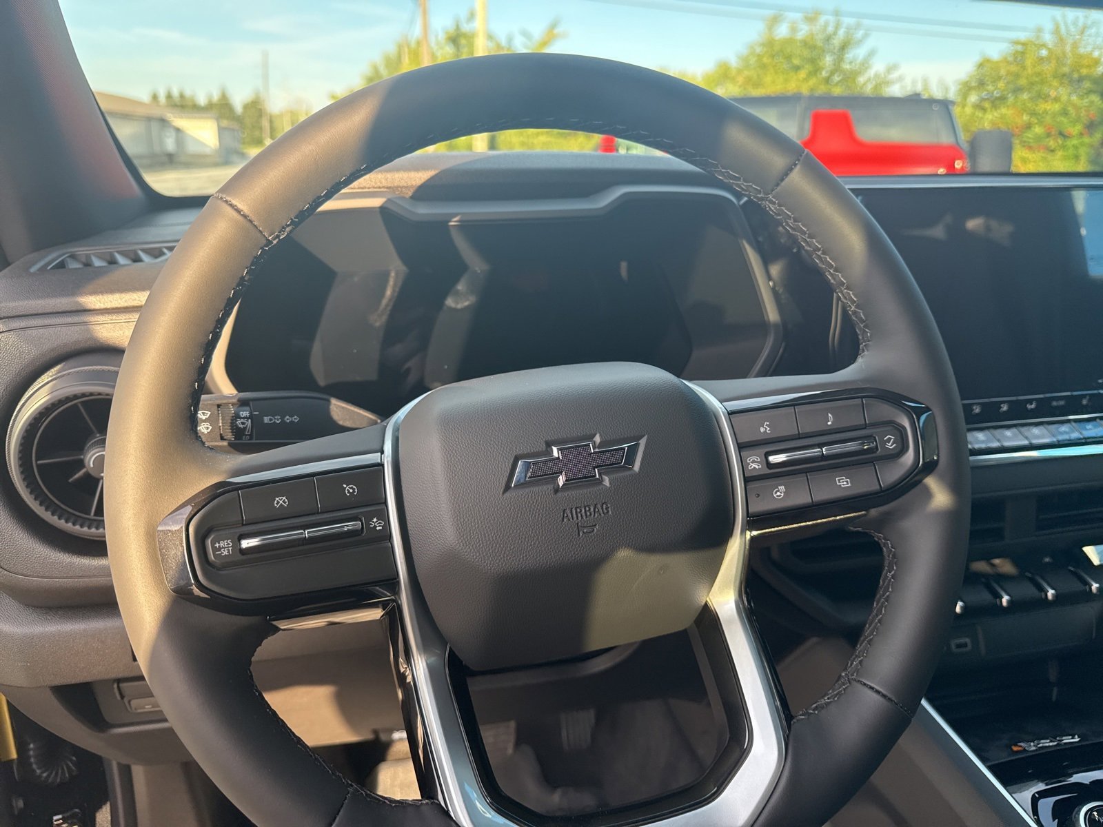 2026 Chevrolet Colorado Trail Boss photo 13