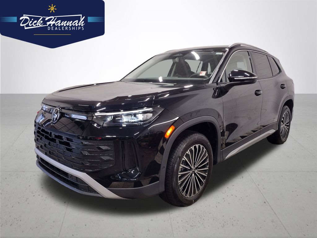 2025 Volkswagen Tiguan S's photo