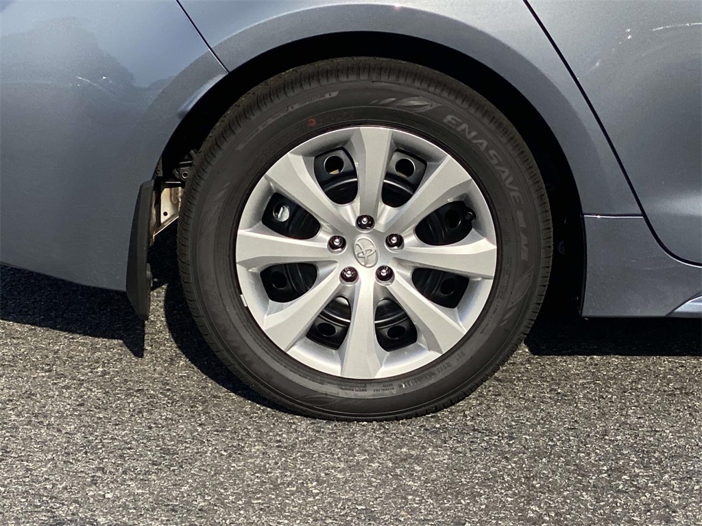 2026 Toyota Corolla LE photo 7