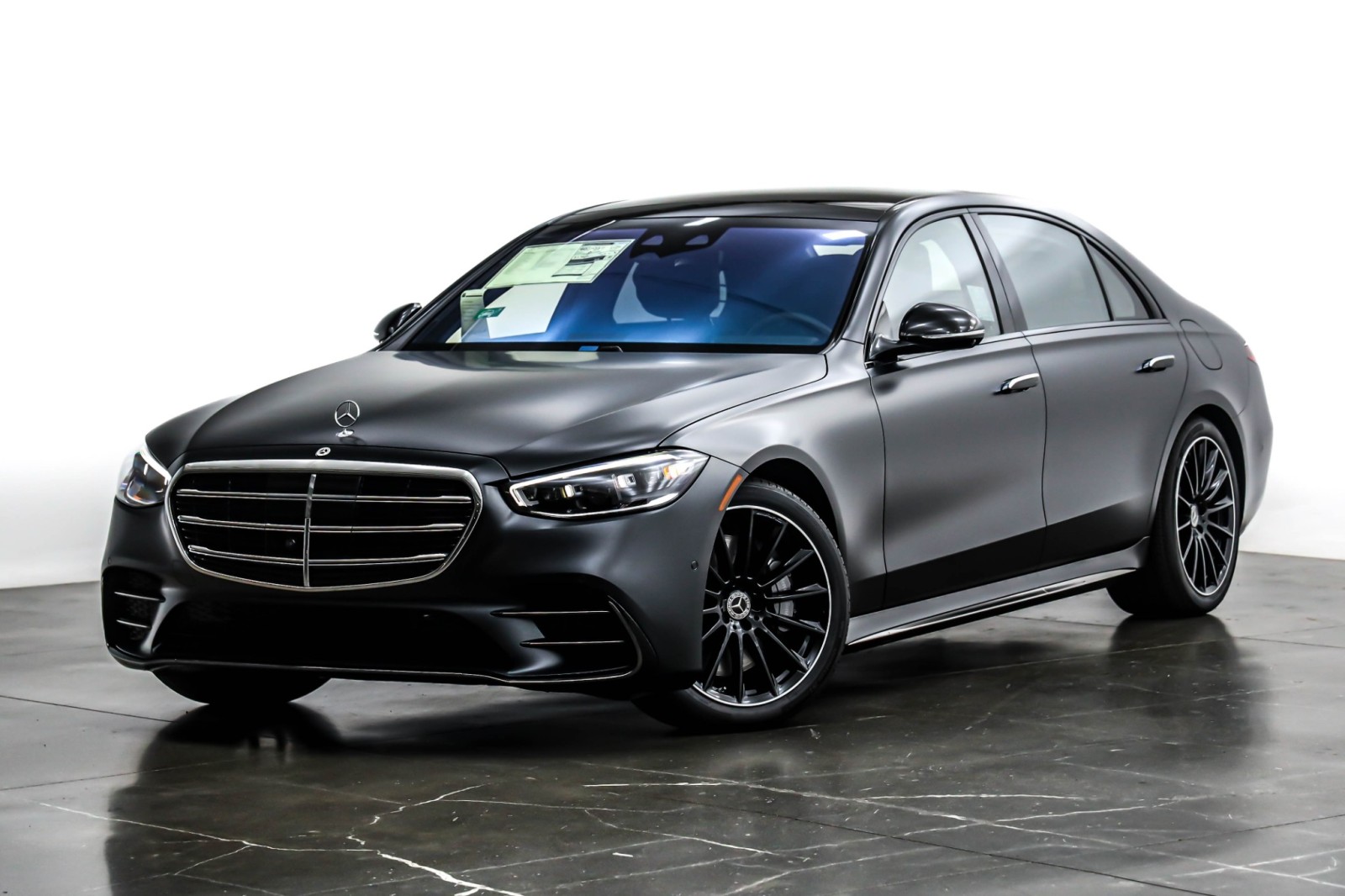 New 2024 MercedesBenz SClass S 580e Sedan in Newport Beach N178903