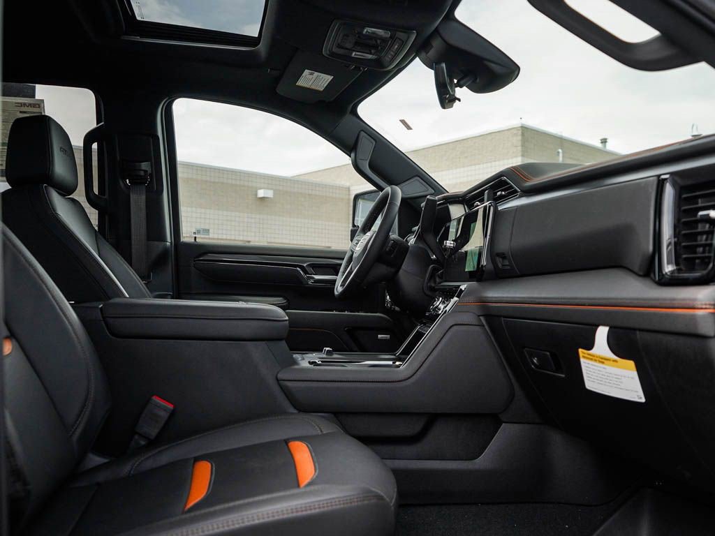 2025 Gmc Sierra 3500 HD AT4 photo 8