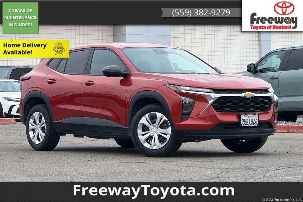 2024 Chevrolet Trax LS's photo
