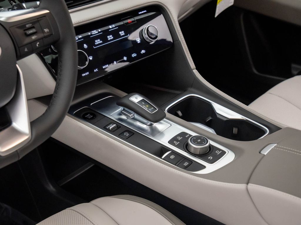 2026 Infiniti QX60 Pure AWD photo 12