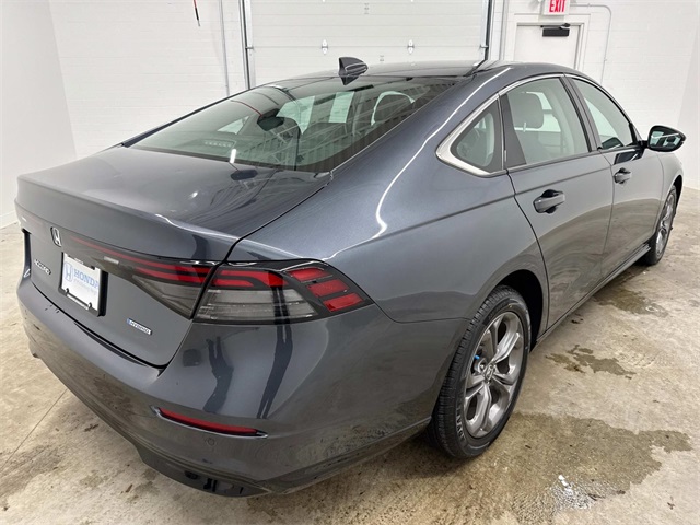 2023 Honda Accord Hybrid EX-L photo 4