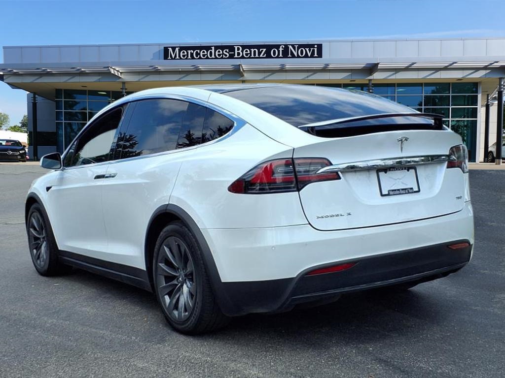 2018 Tesla Model X 75D photo 3