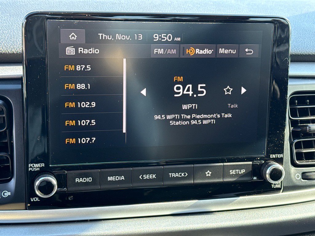 2023 Kia Rio LX S photo 4