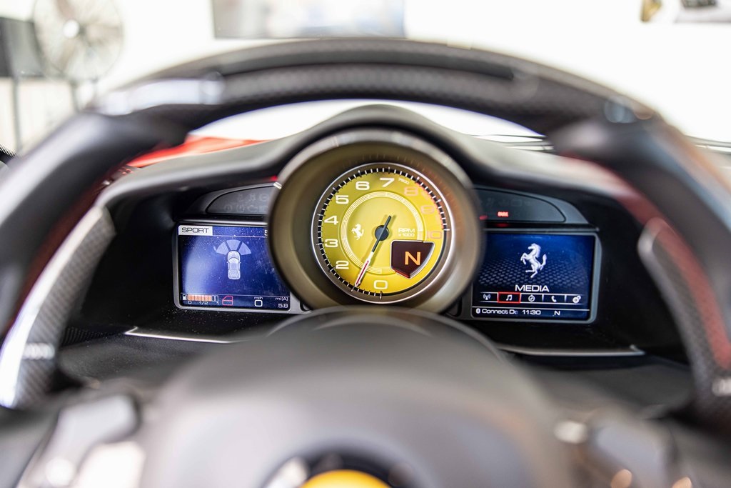 2018 FERRARI 488 - Image 22