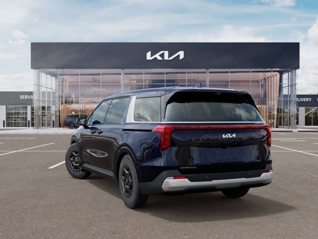 2025 Kia Carnival LXS photo 3
