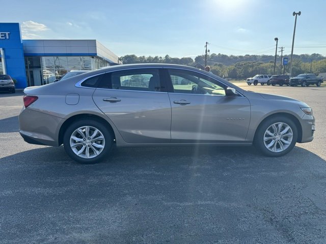 2025 Chevrolet Malibu 1LT photo 8