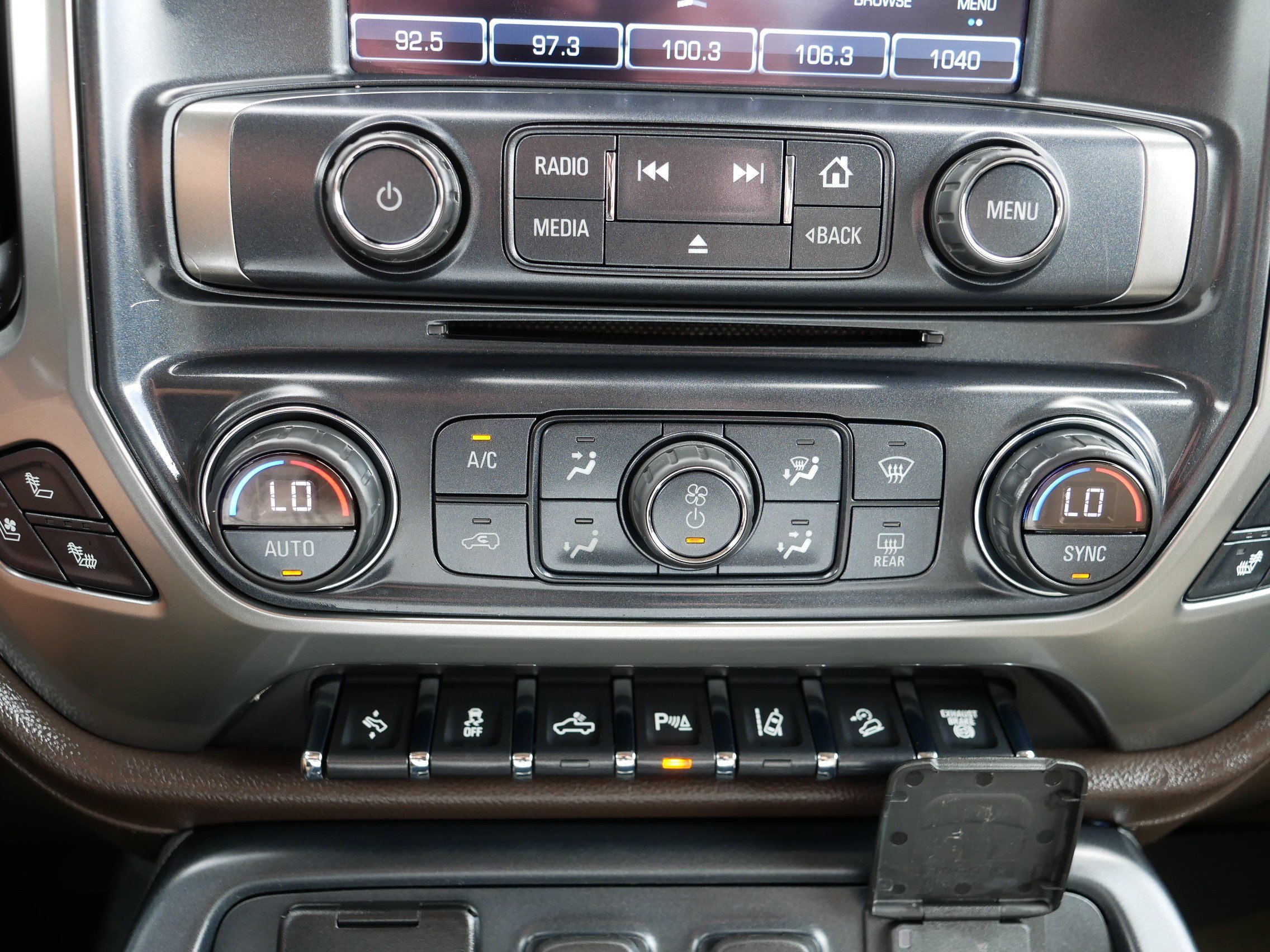 2018 Chevrolet Silverado 2500HD LTZ photo 21