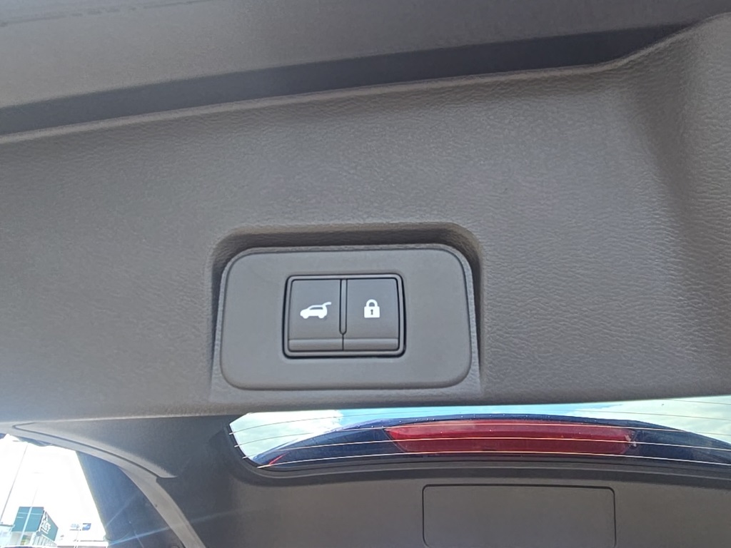 2026 Nissan Rogue SV photo 33