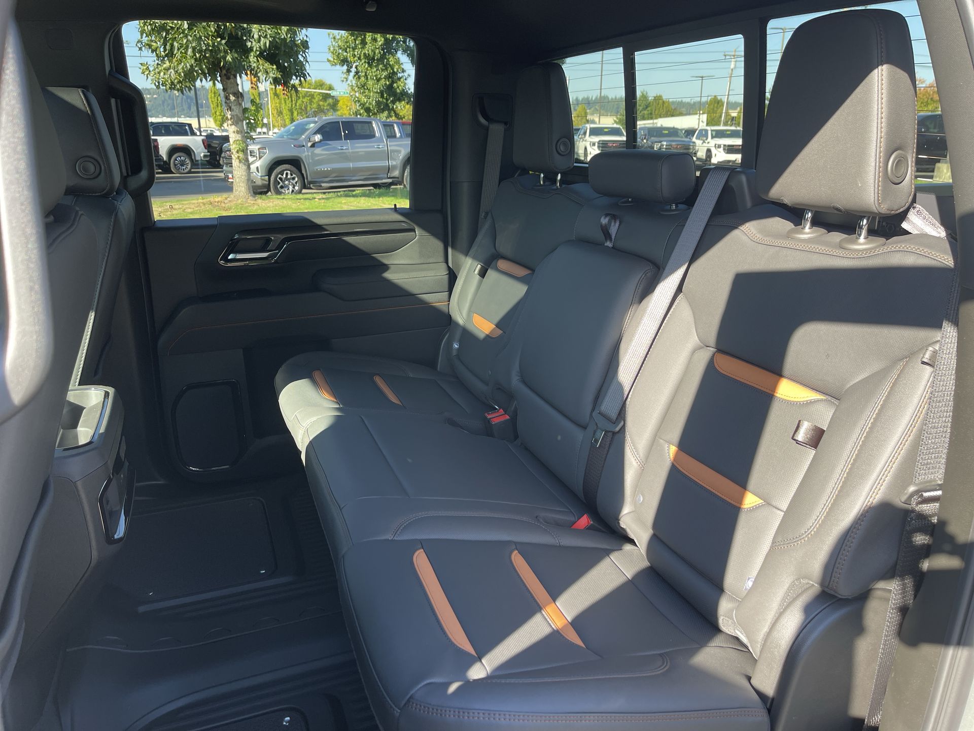 2026 Gmc Sierra 3500 HD AT4 photo 23