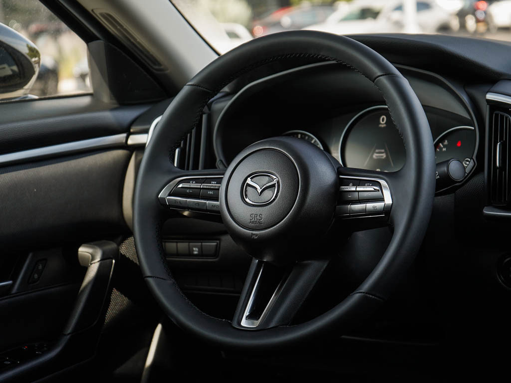 2025 Mazda CX-50 2.5 Select photo 14