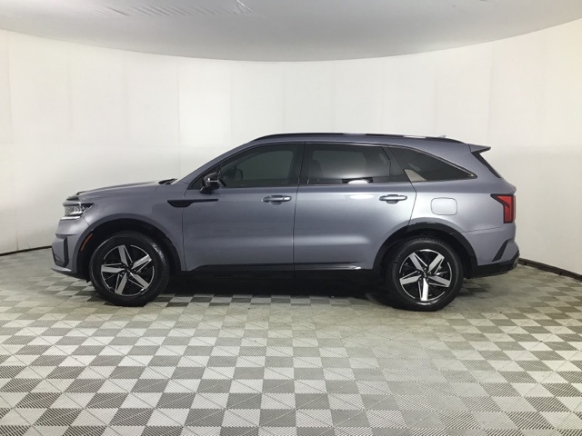 2021 Kia Sorento EX photo 2