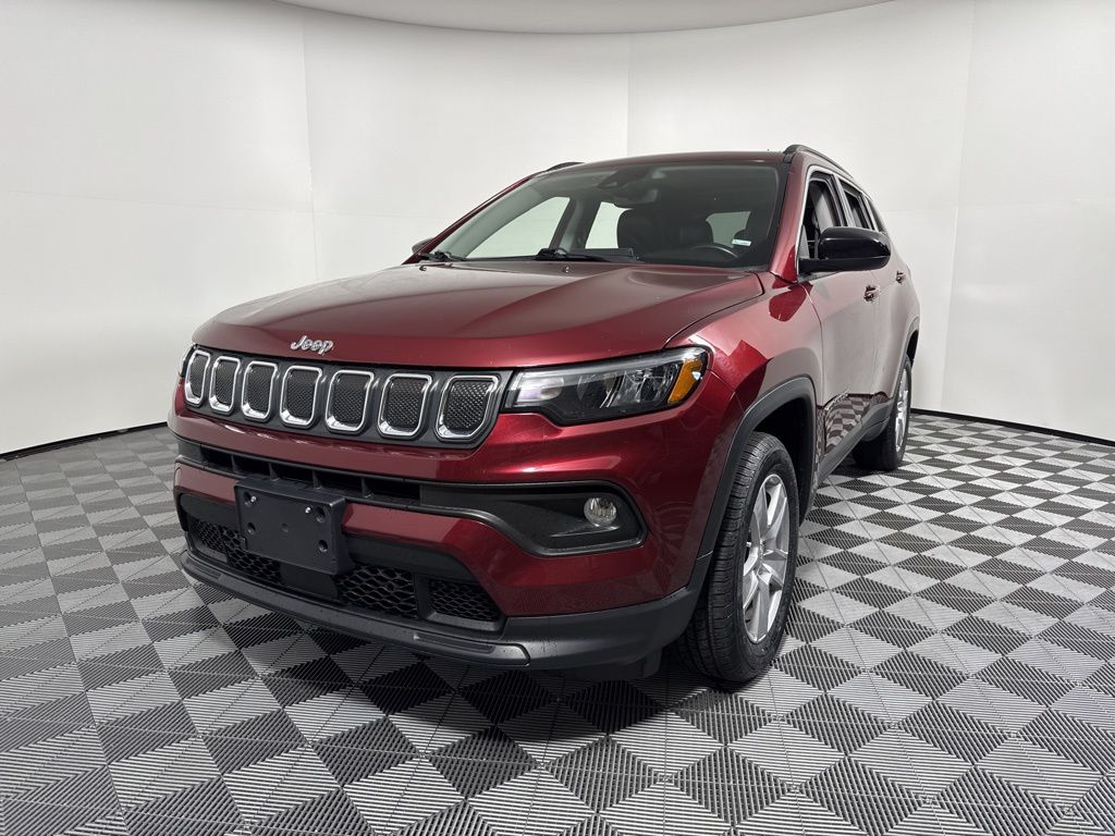 2022 Jeep Compass Latitude's photo