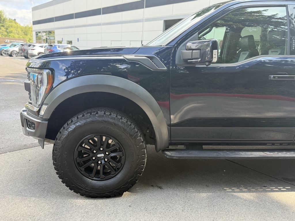 2023 Ford F-150 Raptor photo 5