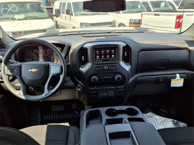 2025 Chevrolet Silverado 2500HD photo 13