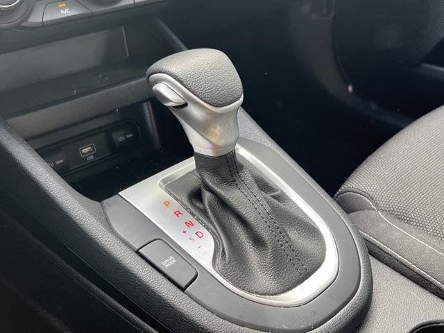 2022 Kia Forte LXS photo 36