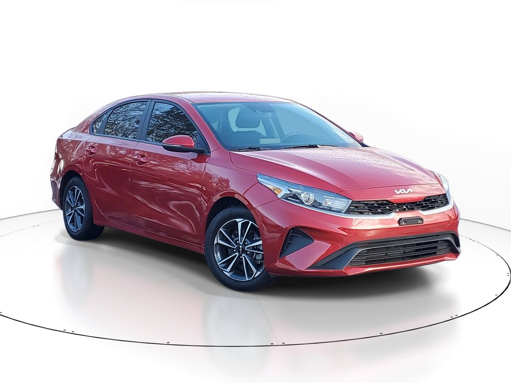 2024 Kia Forte LXS's photo