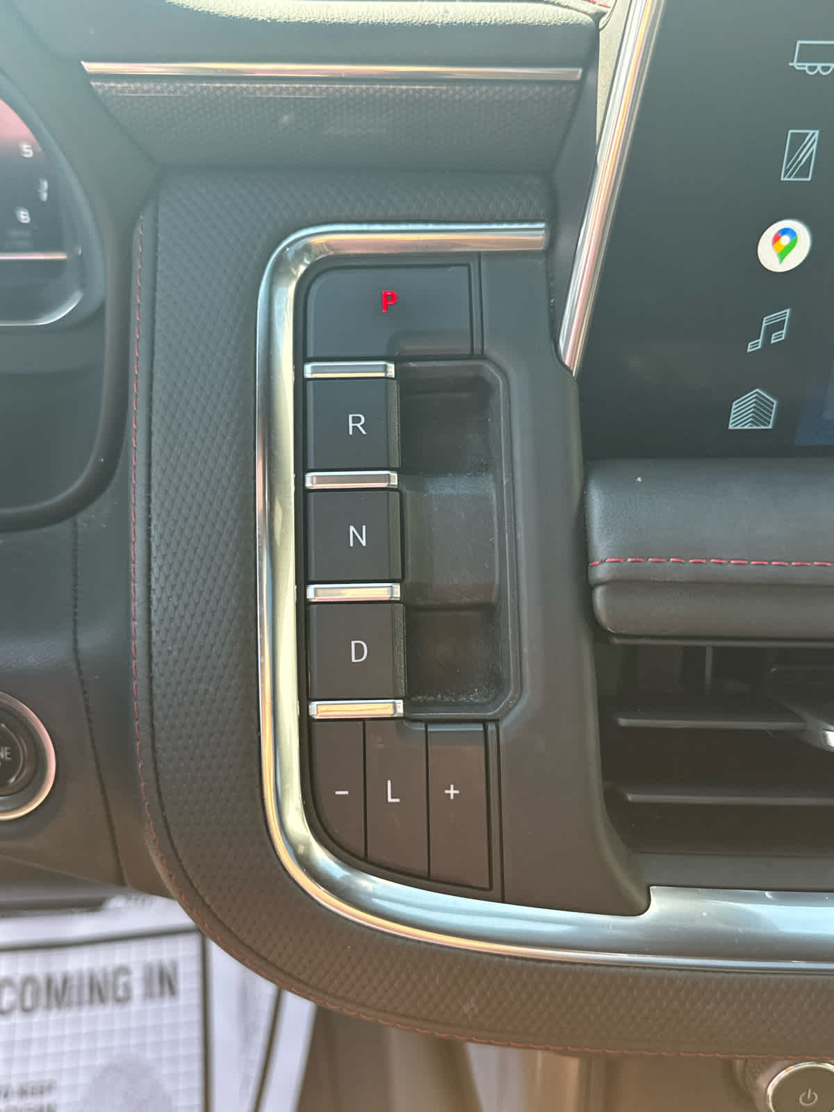 2022 Chevrolet Tahoe RST photo 22