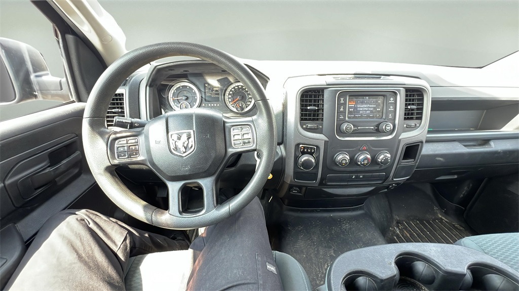 2019 Ram 1500 Classic Tradesman photo 4