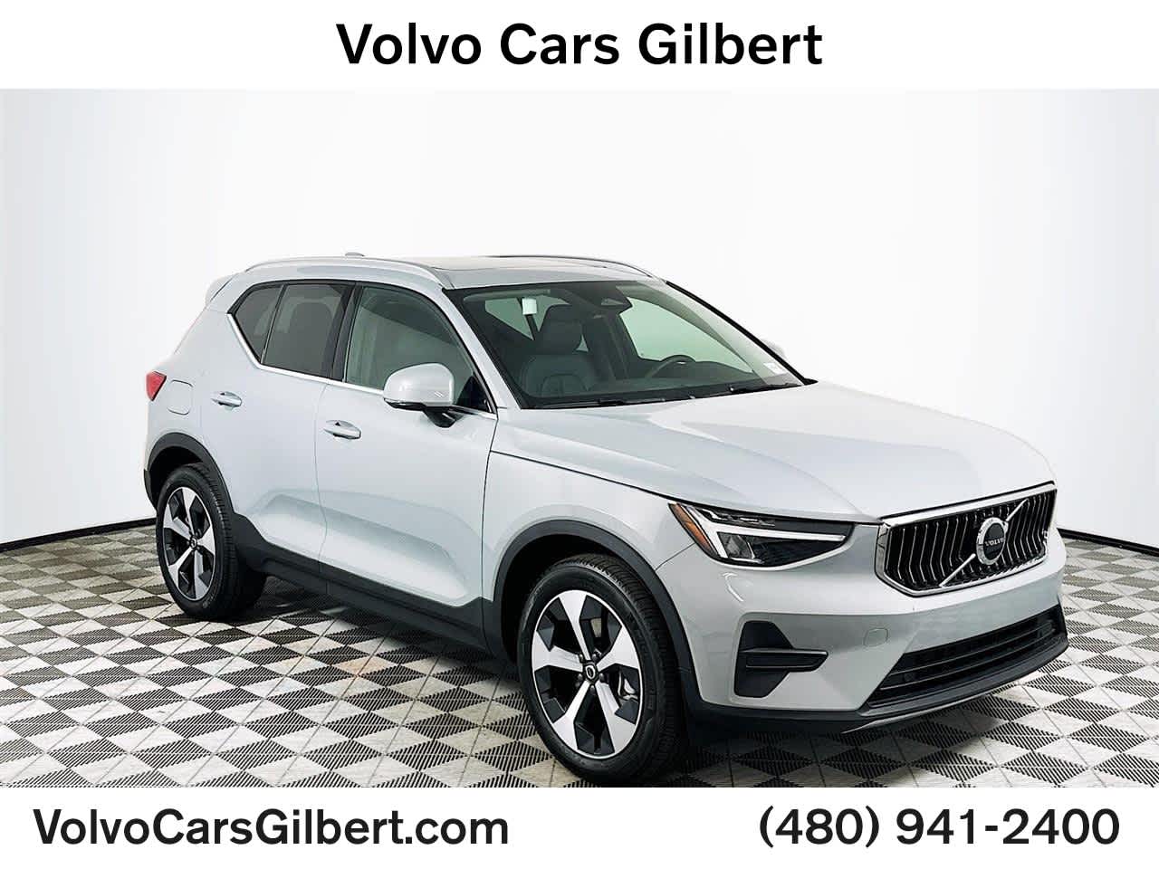 2025 Volvo XC40