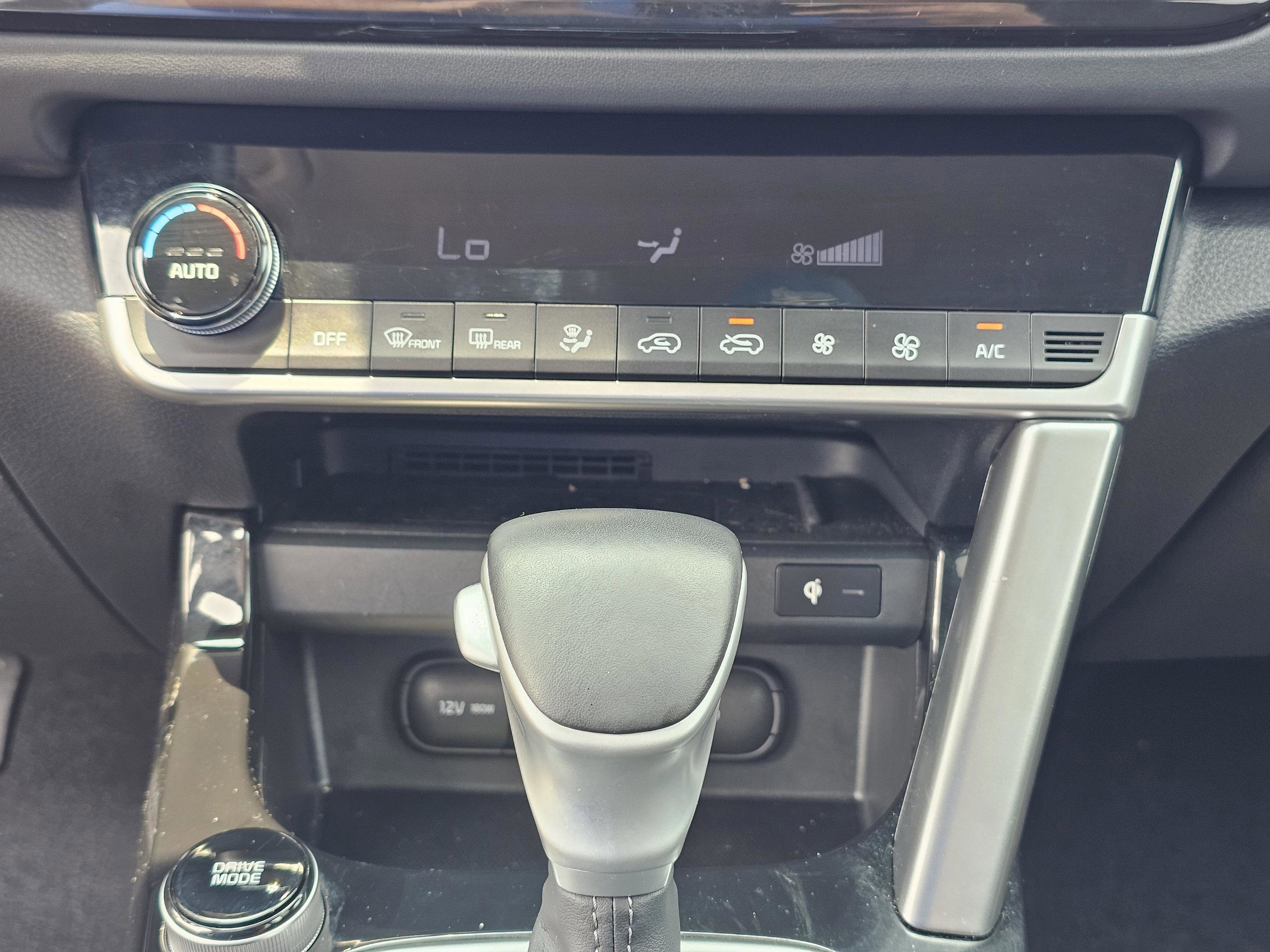 2023 Kia Seltos SX photo 22
