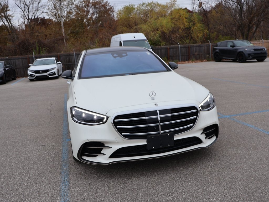 2023 Mercedes Benz S 580 4MATIC photo 3