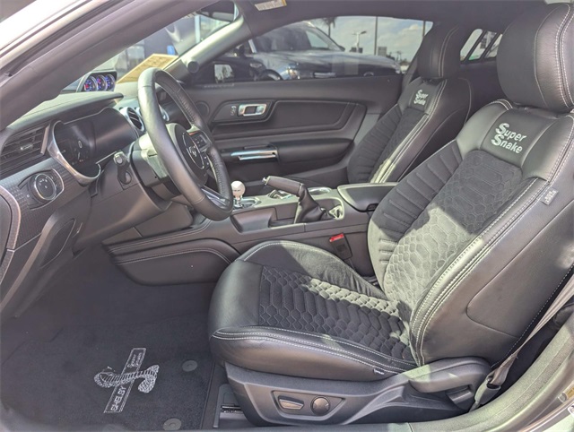 2022 Ford Mustang GT Premium photo 16