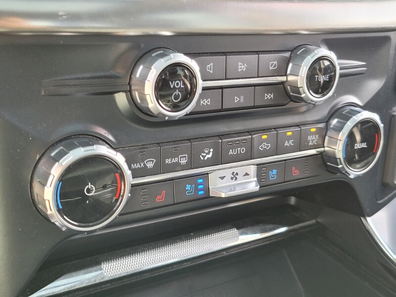 2022 Ford F-150 Lariat photo 17