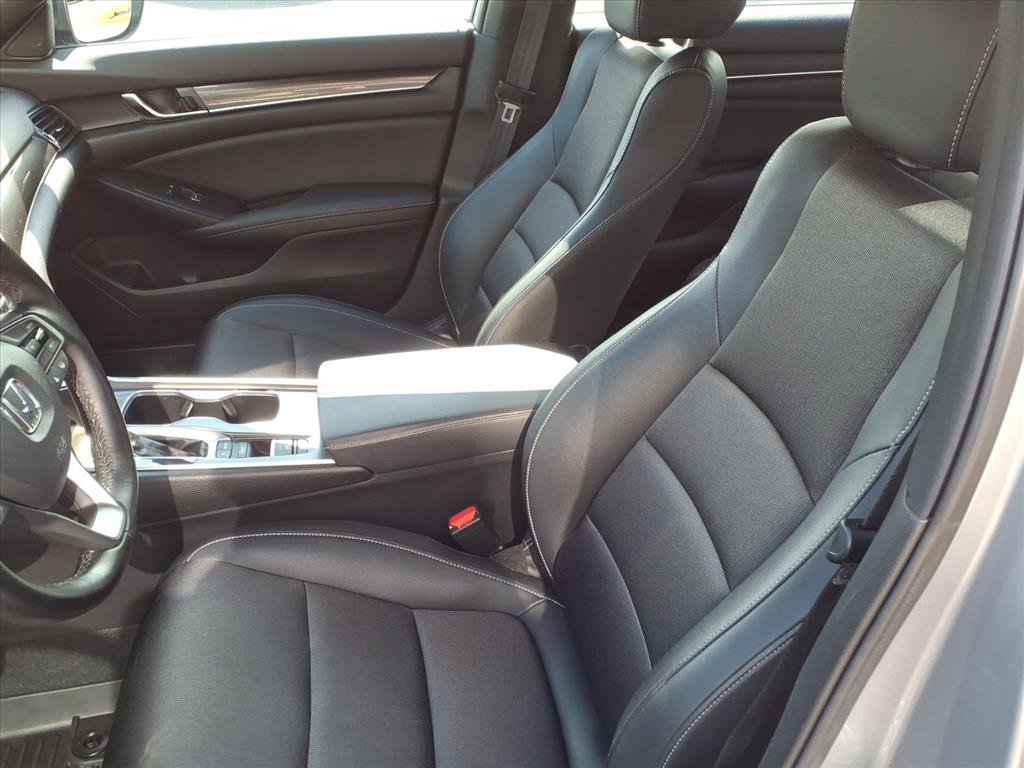 2022 Honda Accord Sport photo 11