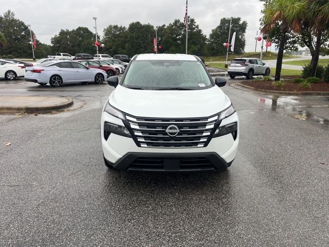 2025 Nissan Rogue S photo 3