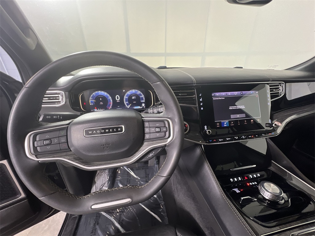 2022 Jeep Wagoneer Series II photo 11