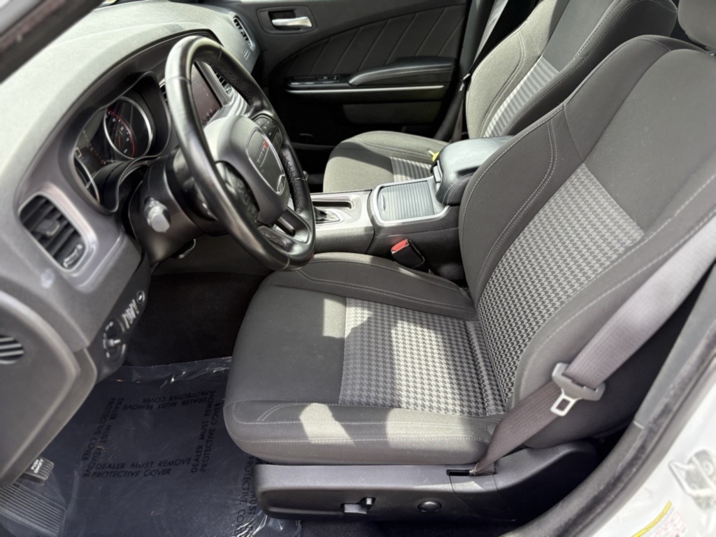 2023 Dodge Charger SXT photo 19