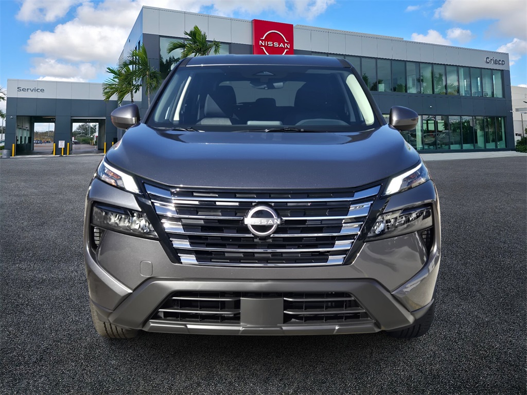 2026 Nissan Rogue SV photo 3