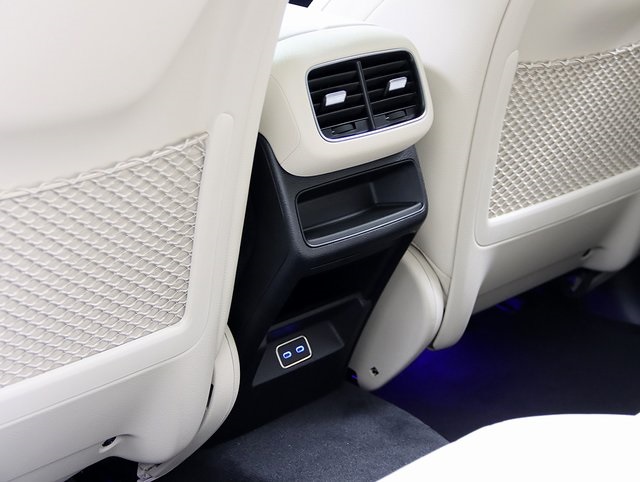 2026 Mercedes Benz GLE 350 4MATIC photo 13