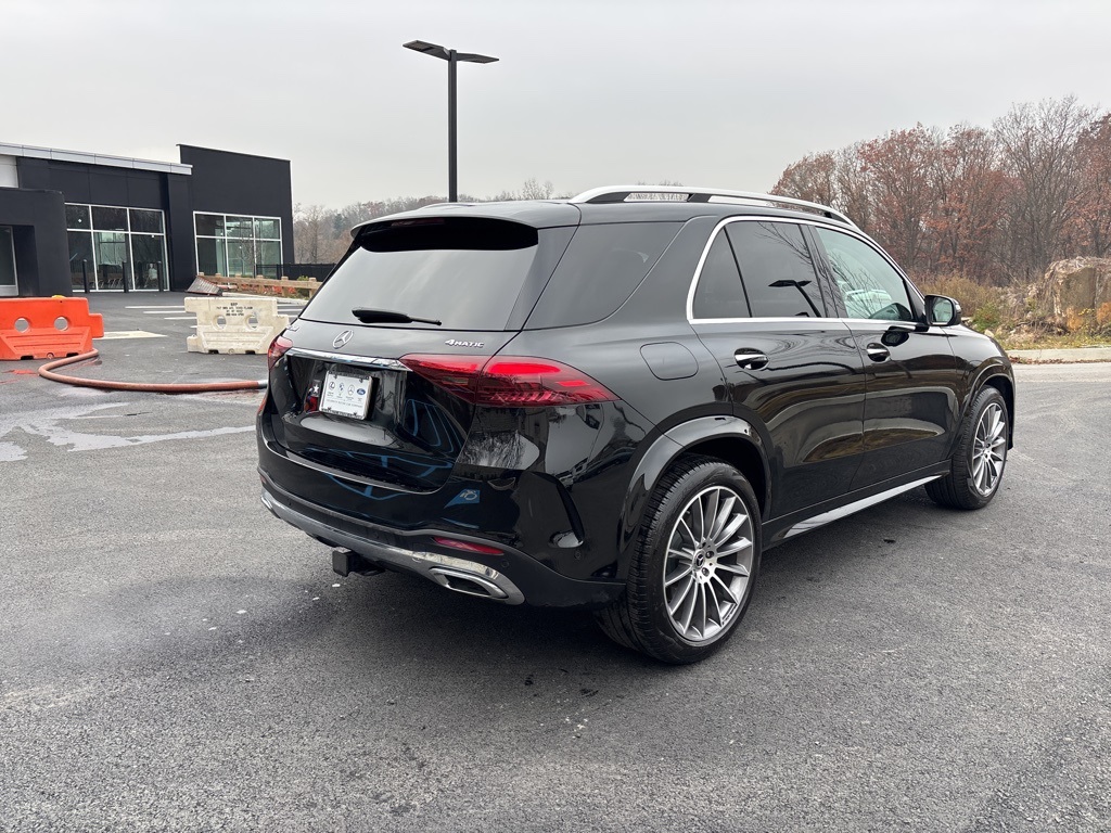 2025 Mercedes Benz GLE 350 4MATIC photo 2