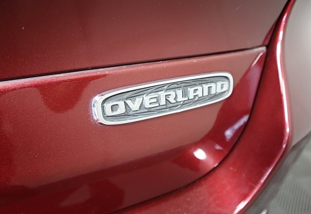 2022 Jeep Grand Cherokee Overland photo 7
