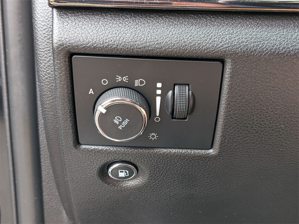 2019 Jeep Grand Cherokee Limited X photo 12