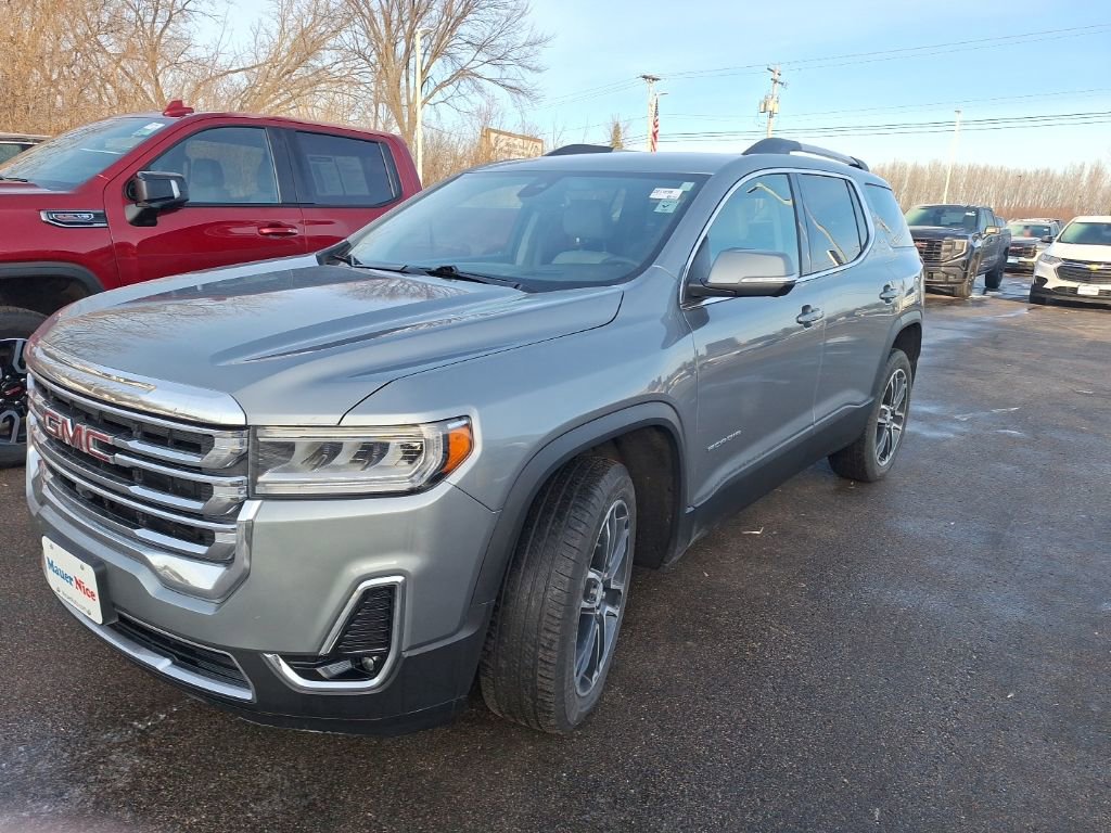 2023 GMC Acadia SLT's photo