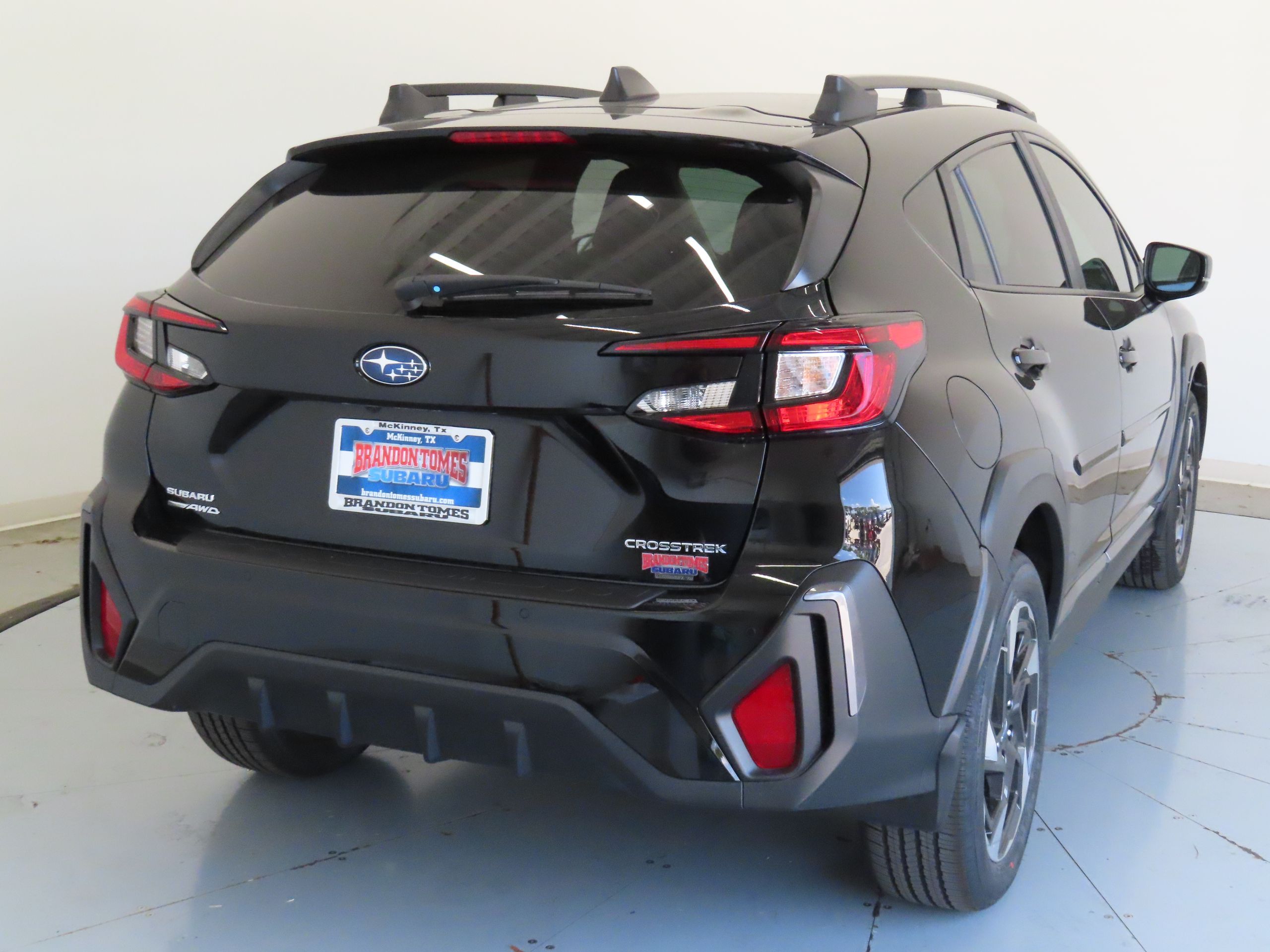 2025 Subaru Crosstrek Limited photo 3