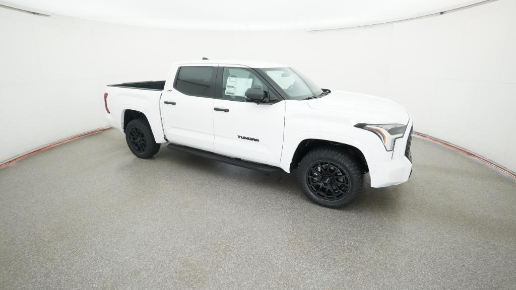 2026 Toyota Tundra SR5 CrewMax photo 22