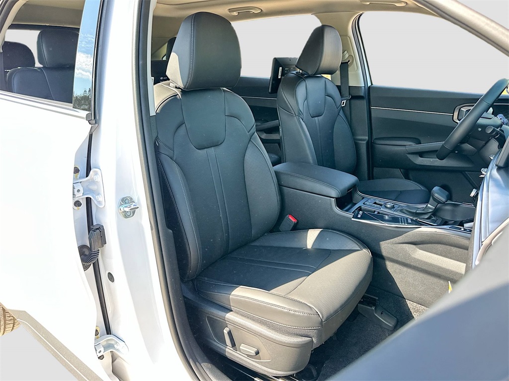 2026 Kia Sorento EX photo 28
