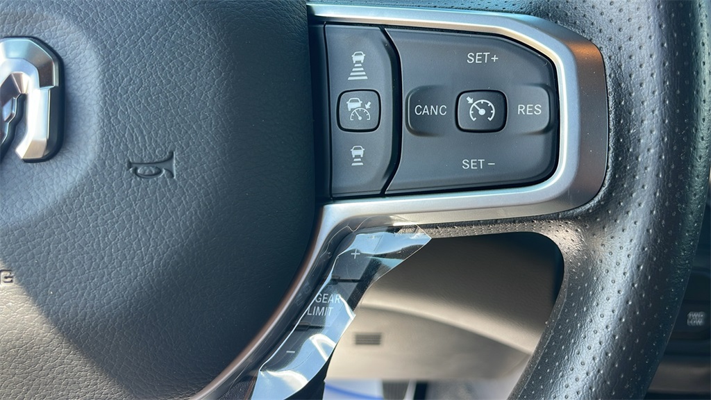 2025 Ram 3500 Tradesman photo 20