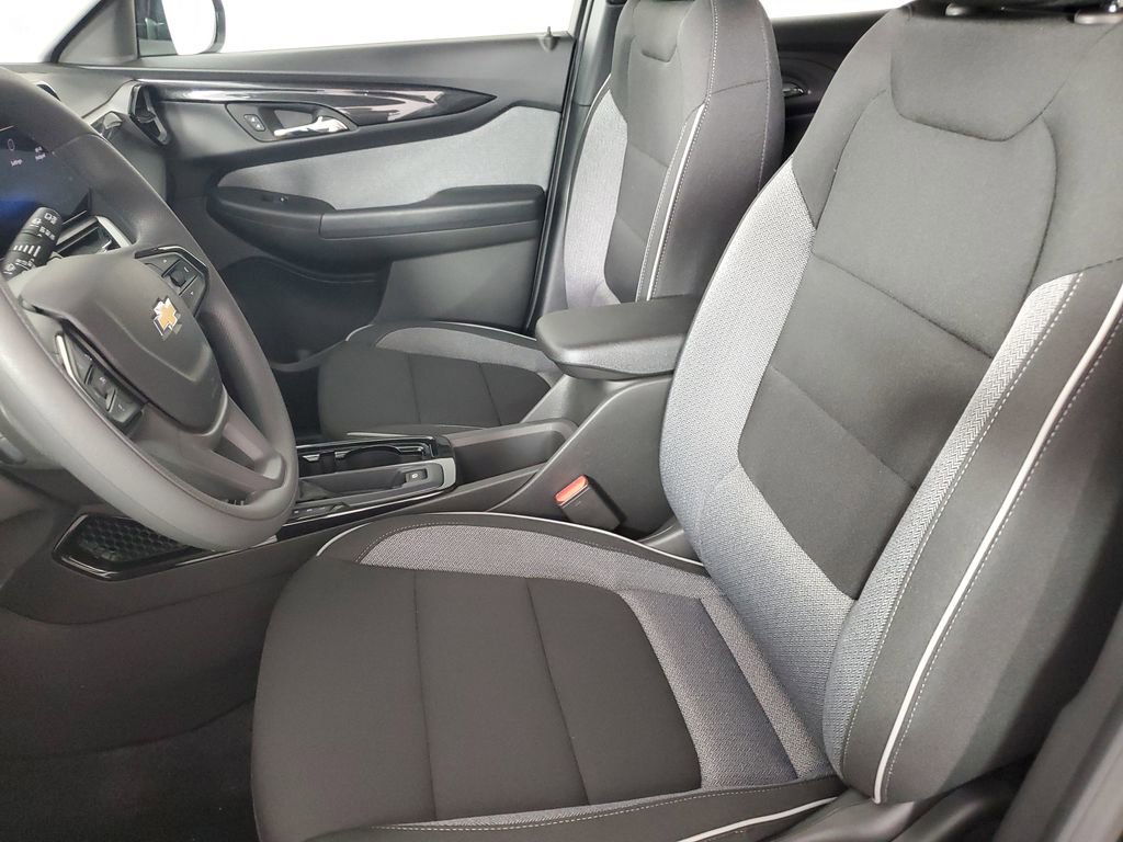 2026 Chevrolet Trailblazer LS photo 10