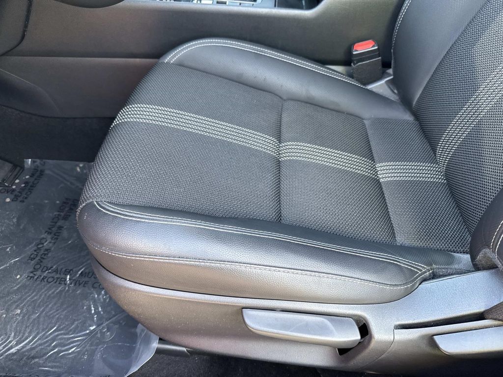 2024 Mazda CX-50 2.5 Select photo 21
