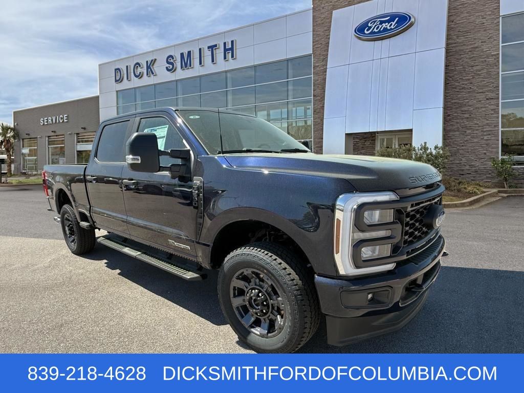 2025 Ford F-250 Super Duty XL's photo