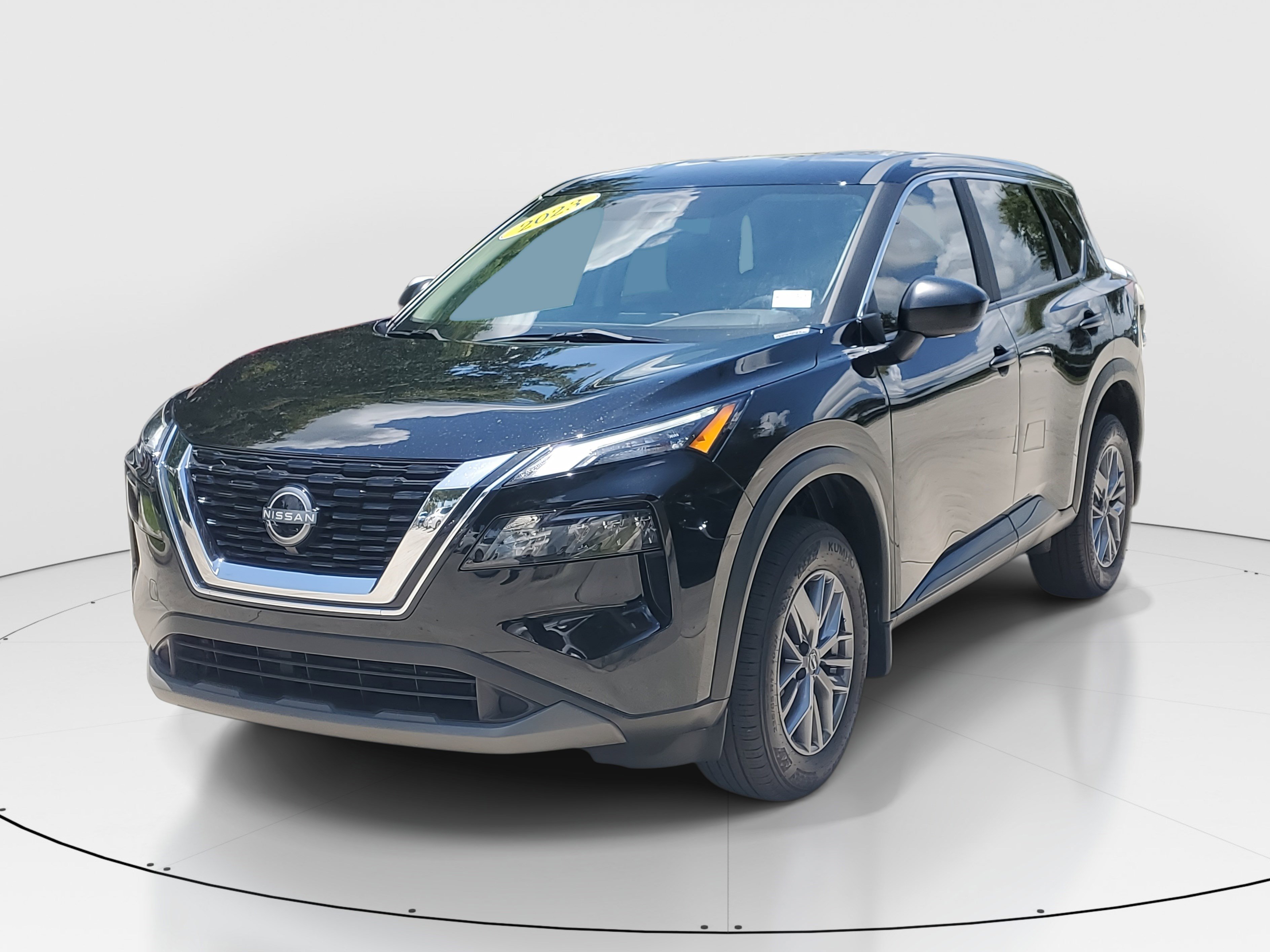 2023 Nissan Rogue S photo 4